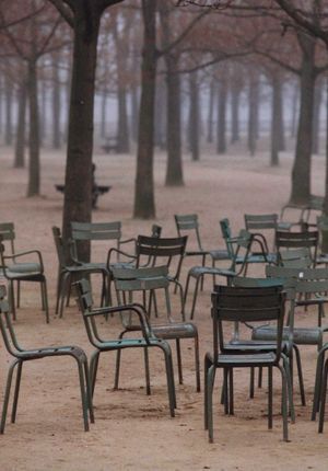 Les chaises vertes du Jardin du Luxembourg