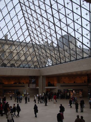 Le nettoyeur du Musée de Louvre