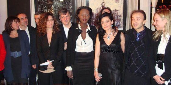 Au centre : Rama Yade et Olivia Cattan, présidente de l'Association Paroles de Femmes organisatrice du Trophée féminin du Mérite
