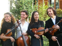 (c) Le Quatuor Antarès : Agnès Domergue, Dania Draga, Cécile Nicolas et Ruggero Capranico.