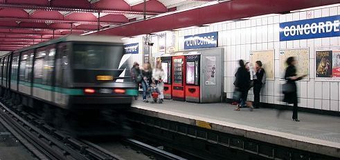 Station de métro Concorde dans le 8e arrondissement de Paris.