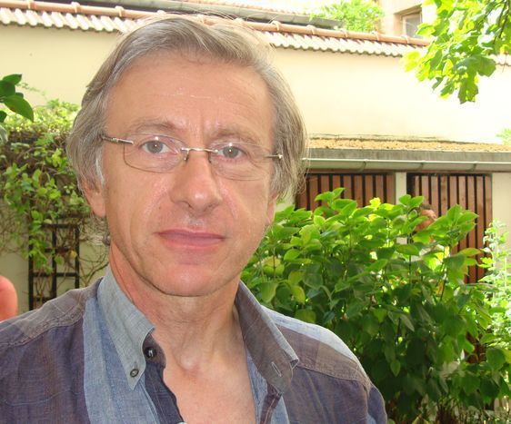 Jean-Christophe Rufin en septembre 2010 dans le 6e arrondissement de Paris.