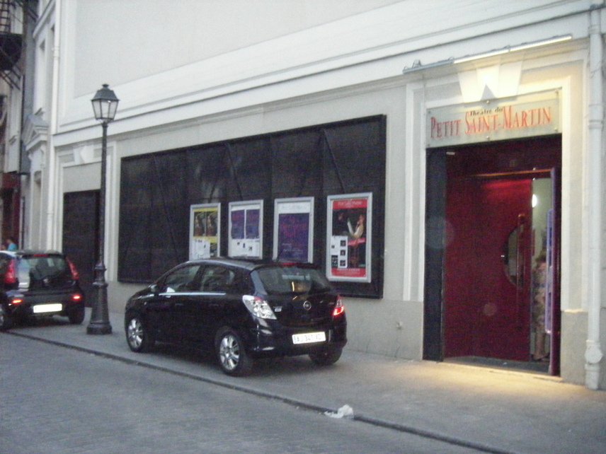 Le théâtre du Petit Saint-Martin présente La dernière nuit de Sand et Musset jusqu'au 29 avril 2011. Photo : Louise Wessier.