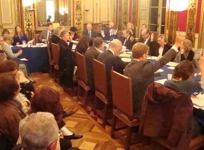 Le précédent conseil du 7e arrondissement le 3 novembre 2011 - Photo : VD.