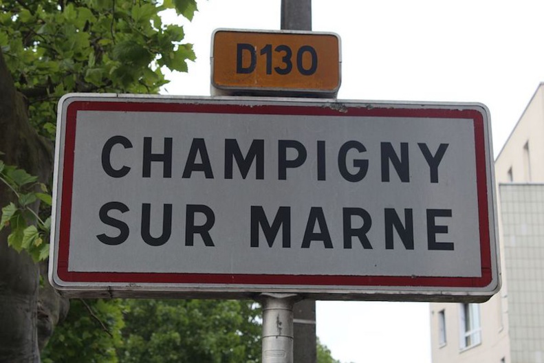 Panneau d'entrée dans Champigny-sur-Marne © chabe01 CC-BY SA 4.0 Panneau d'entrée dans Champigny-sur-Marne © chabe01 CC-BY SA 4.0