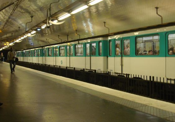 Agression sexuelle le 18 novembre 2011 à 22h dans le métro parisien - Photo : VD.