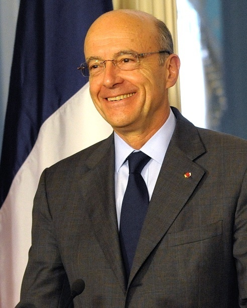 L'Inspecteur des Finances devenu diplomate : Alain Juppé, ancien Ministre des Affaires Étrangères, le 6 juin 2011 à Washington D.C - Photo : U.S. Department of State : Bureau of Public Affairs - Modif. par Motty. L'Inspecteur des Finances devenu diplomate : Alain Juppé, ancien Ministre des Affaires Étrangères, le 6 juin 2011 à Washington D.C - Photo : U.S. Department of State : Bureau of Public Affairs - Modif. par Motty.
