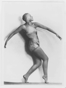Giannina Censi, Aerodanza 8: stanchezza di volo, 1931, the Museum of Modern and Contemporary Art of Trento and Roverta, Roverta © Santacoce Giannina Censi, Aerodanza 8: stanchezza di volo, 1931, the Museum of Modern and Contemporary Art of Trento and Roverta, Roverta © Santacoce