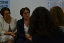 Antoinette Guhl (à gauche) et Martine Pinville (à droite) à l'écoute des entrepreneurs sociaux et solidaires © AC