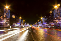2013 : les Champs-Elysées illuminés © risto0 - Fotolia.com 2013 : les Champs-Elysées illuminés © risto0 - Fotolia.com