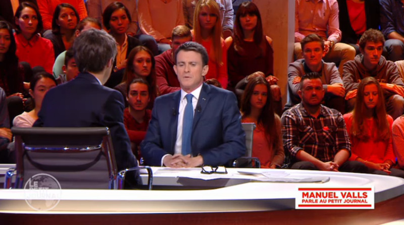 Manuel Valls face aux Français dans Le Petit Journal de Canal Plus le 24 novembre 2015 © capture d'écran LPJ.