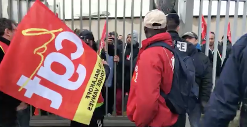 Evacuation du piquet de grève à la TIRU à Ivry sur Seine le 4 avril 2018 © DR