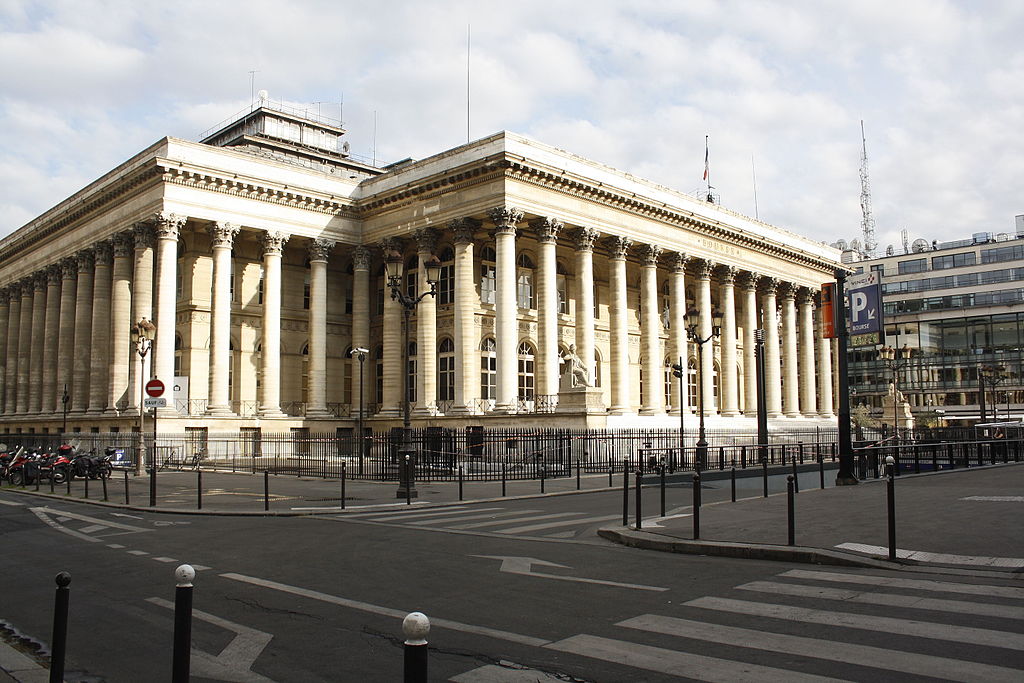 Old stock exchange in Paris, 2nd arrondissement © Peazapata CC-BY SA 4.0