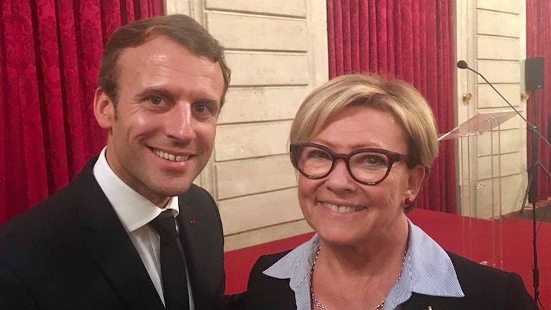 Patricia Gallerneau et Emmanuel Macron - Octobre 2017 © page Facebook souvenirs de Patricia Gallerneau.