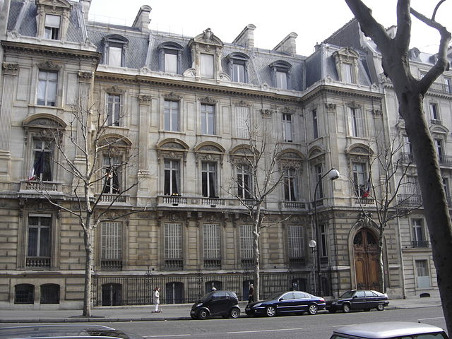 Mairie du 8ème arrondissement - façade boulevard Malesherbes © Gérard Janot sous licence creative commons