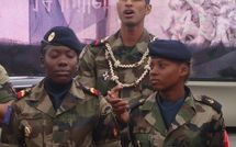 Les jeunes du Service Militaire Adapté défilent sur les Champs-Elysées