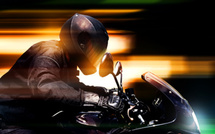 Le motard filmait ses exploits