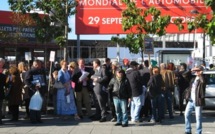 Les professionnels du Mondial de l'Auto alertés par le Collectif contre la Tour Triangle