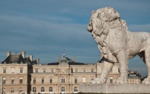 Gérard Larcher marche vers le Plateau