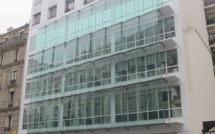 Le conseil de Paris vote un voeu pour que le siège de l'UMP puisse se transformer en logements sociaux