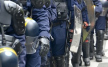 Les policiers manifestent contre "la haine des flics"