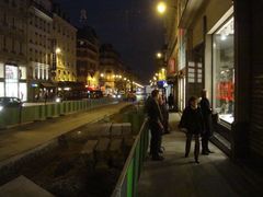 Les soldes rue de Rennes dans le 6e arrondissement de Paris