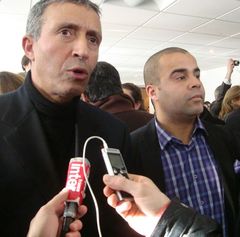 Azouz Begag soutient la cndidature de Dominqiue de Villepin 16 janvier 2012 