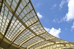 Le Forum des Halles et la Canopée   - Vue du ciel à travers les plaques de verres ©  VD