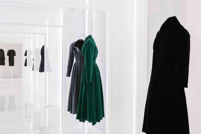 Alaïa - Balenciaga