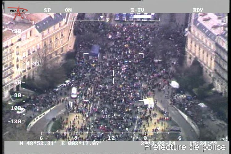 A 15h 34mn 40 sec (c) Préfecture de police de Paris le 24 mars 2013