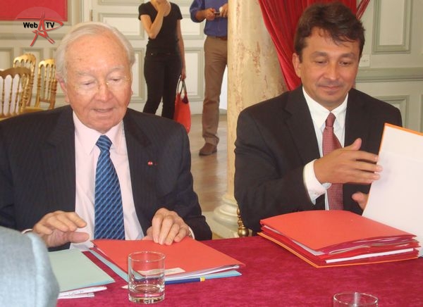 Président et vice-président de la Polynésie française au Ministère des Outre-mer 