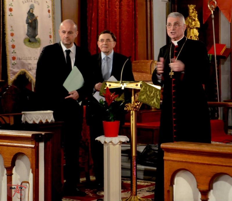 Réunion publique dans l'Eglise Sainte Rita - Crédit PR / Le Rassemblement