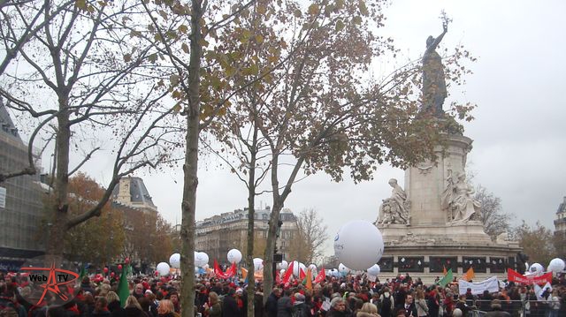 Manifestation des professions réglementées contre la Loi Macron 
