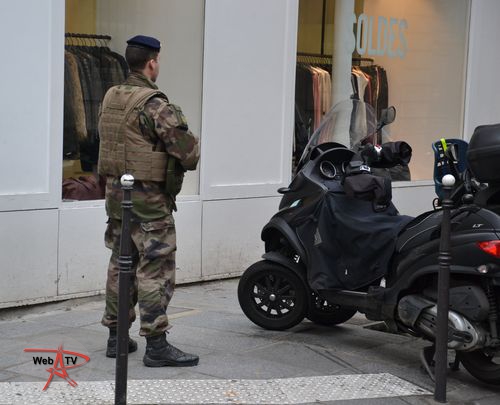 Surveillance rue Pavée © VD