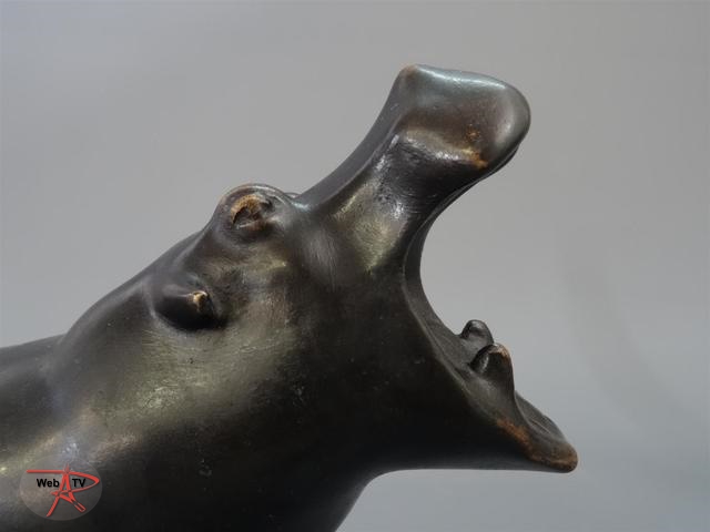 Lot 81 Hippopotame par François Pompon - détail Gueule ouverte Etude E. Aubert